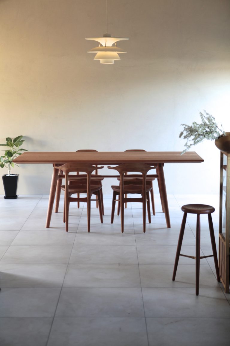 HOKUTO59 DINING TABLE DT2018